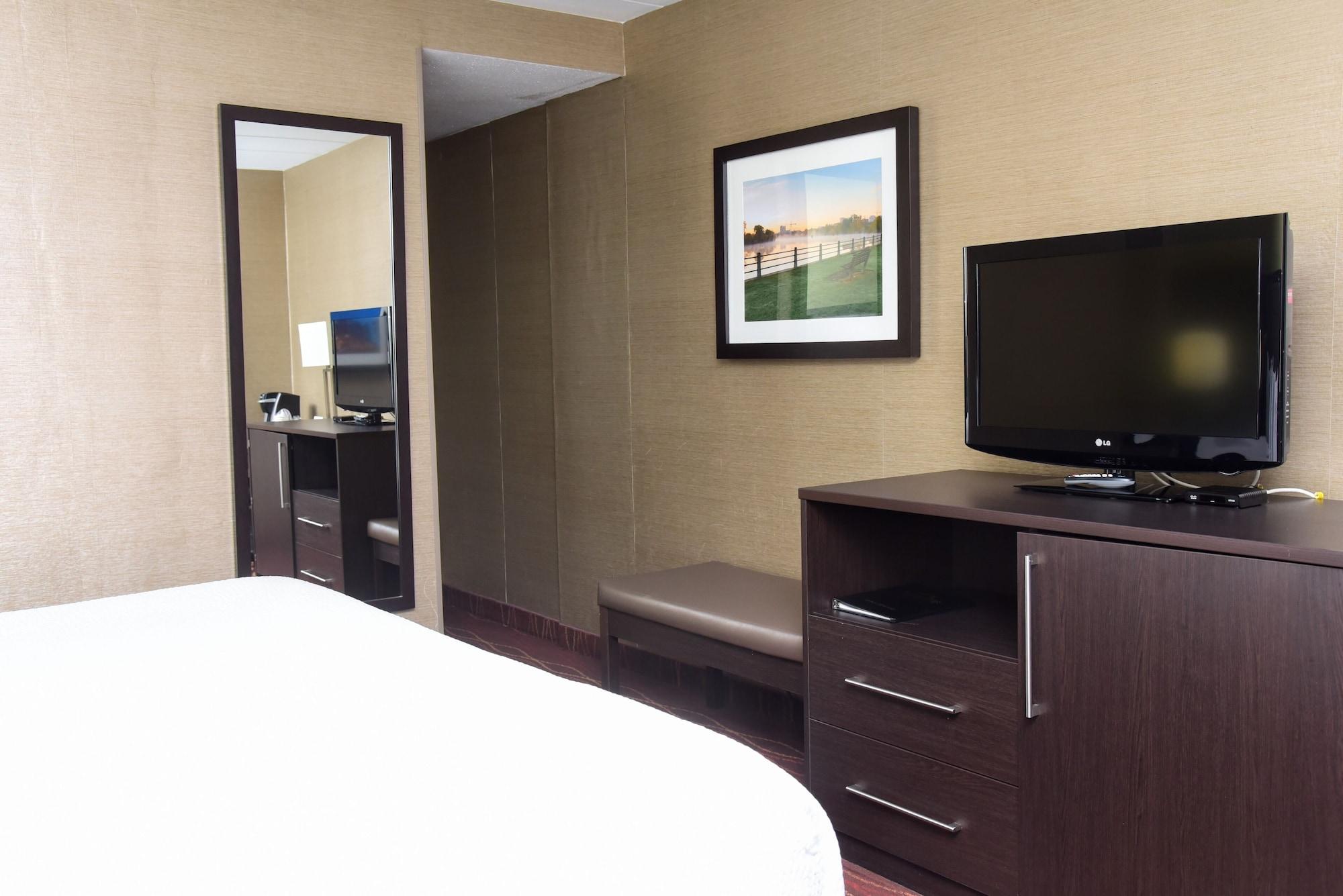 Days Inn By Wyndham Ottawa Exterior foto