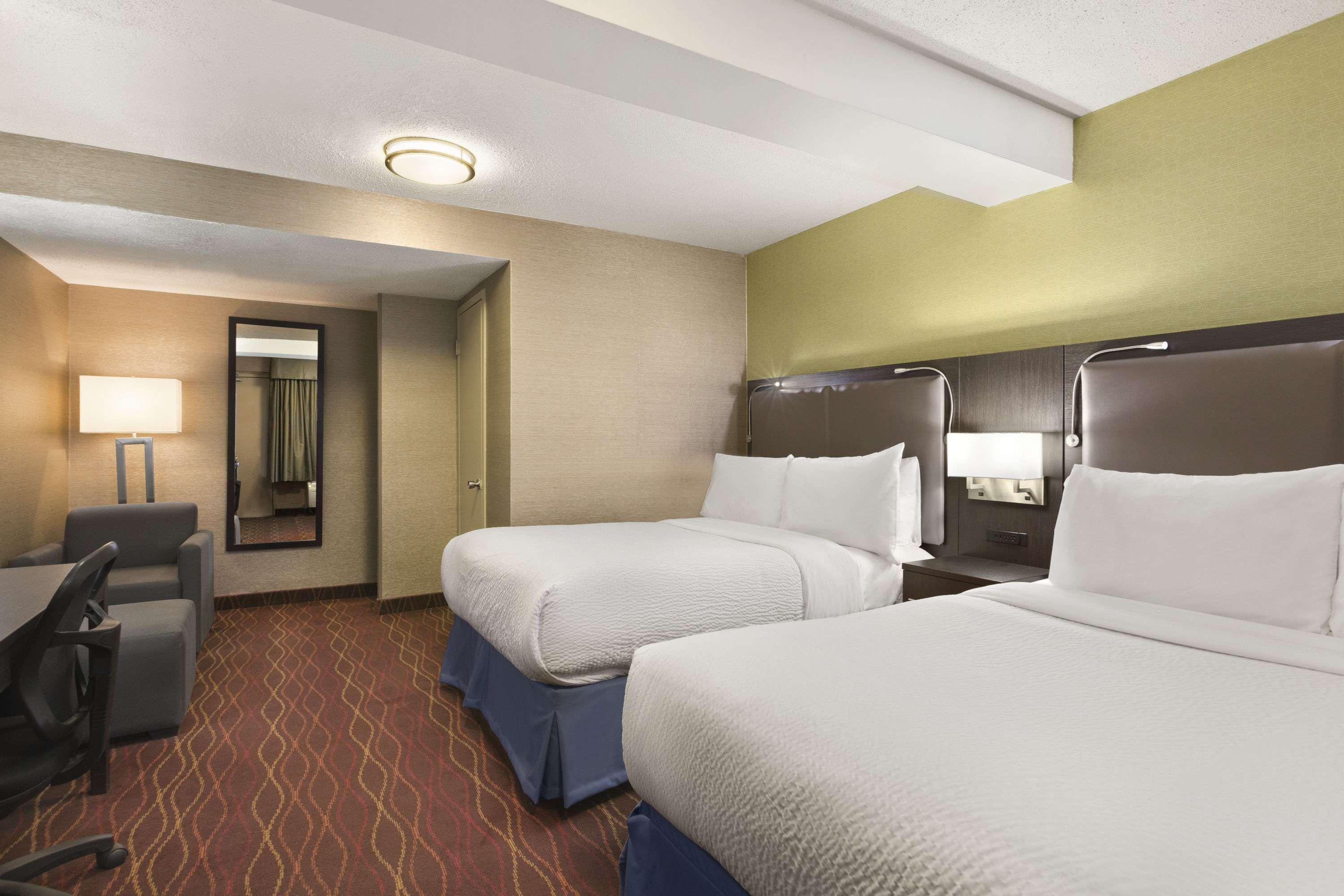 Days Inn By Wyndham Ottawa Exterior foto