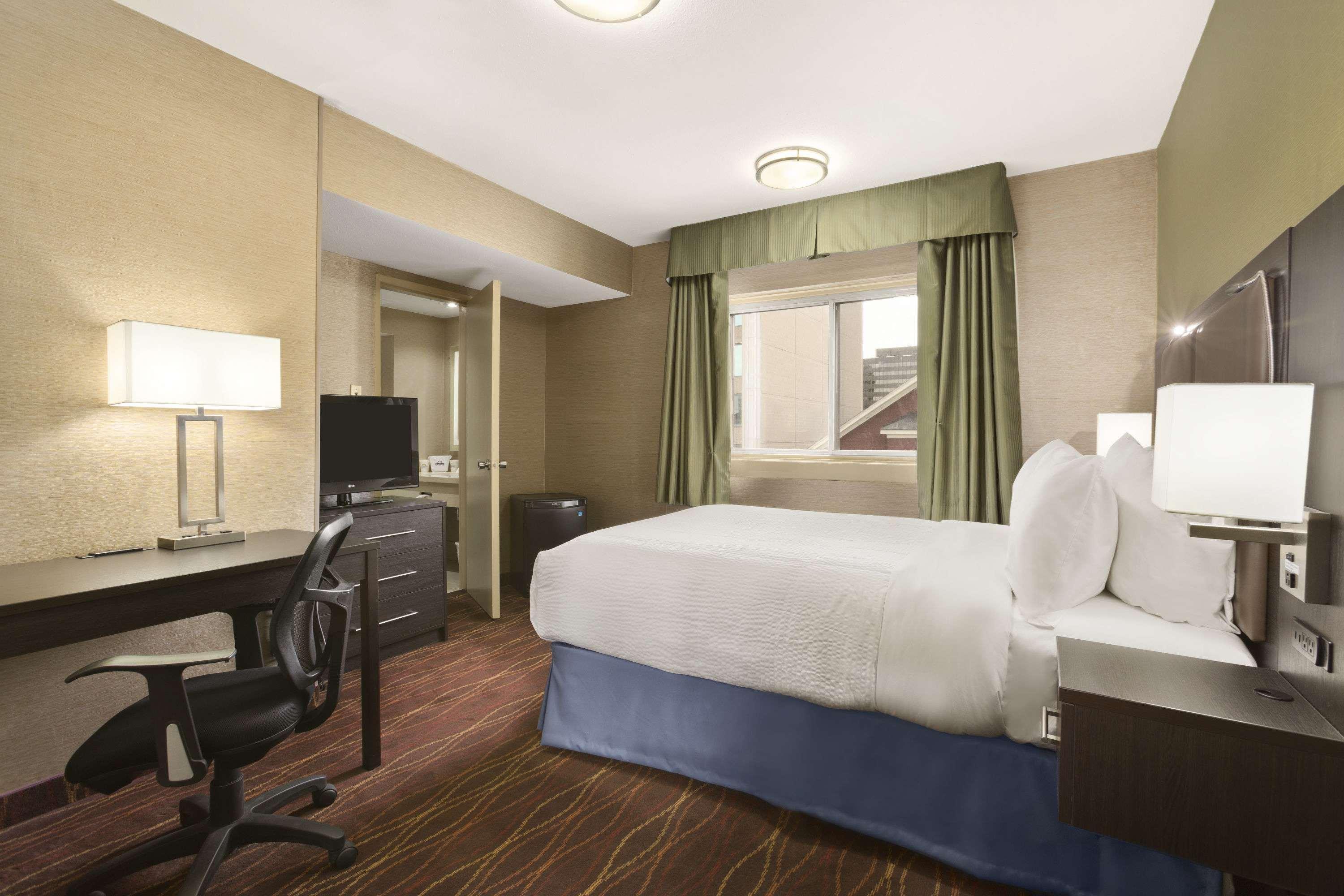 Days Inn By Wyndham Ottawa Exterior foto